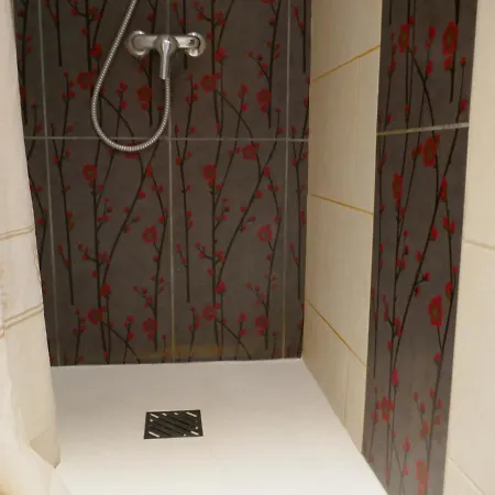 Meublee En Duplex Independante Ubytování v soukromí Caen