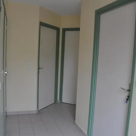 Meublee En Duplex Independante *